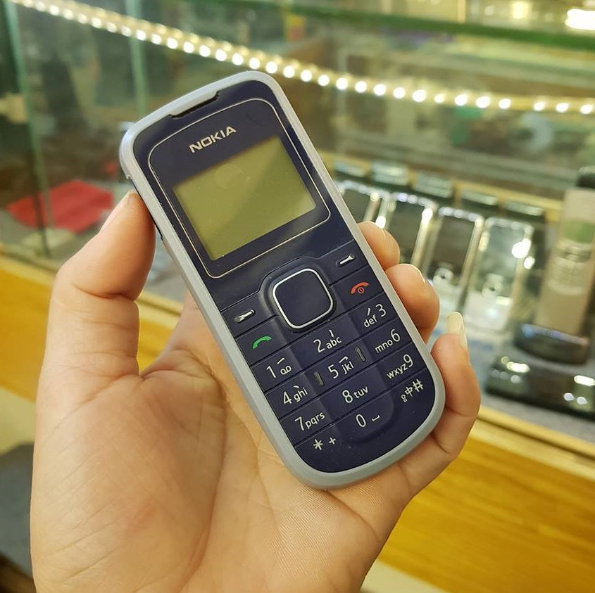 Nokia 1202 Simple, Robuste et Pratique